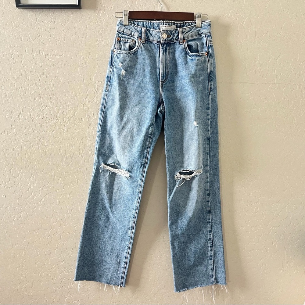 Garage Distressed 90s Straight Leg Jeans